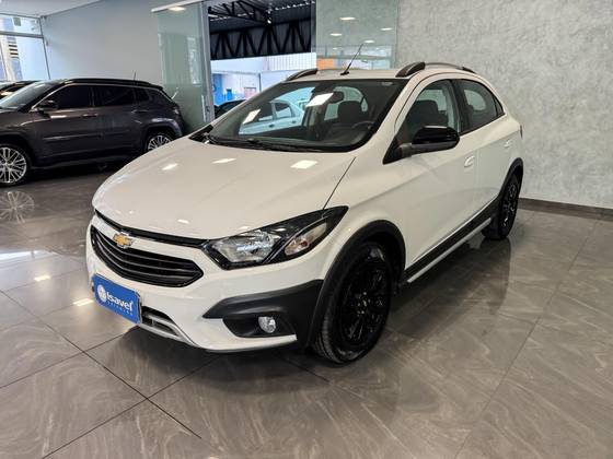 CHEVROLET ONIX 1.4 MPFI ACTIV 8V FLEX 4P AUTOMÁTICO